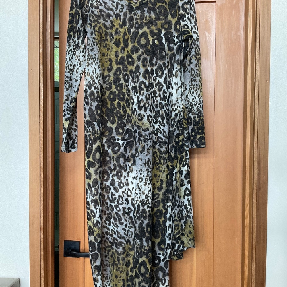 Hand designed in fabulous fabric…size small